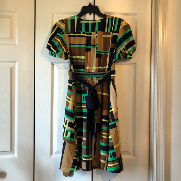 The Webster Miami Faux Wrap Dress Geometric M - Picture 5 of 5